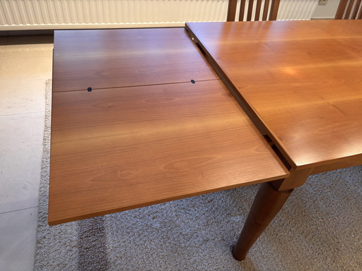 Table de salle à manger Molteni avec 8 chaises