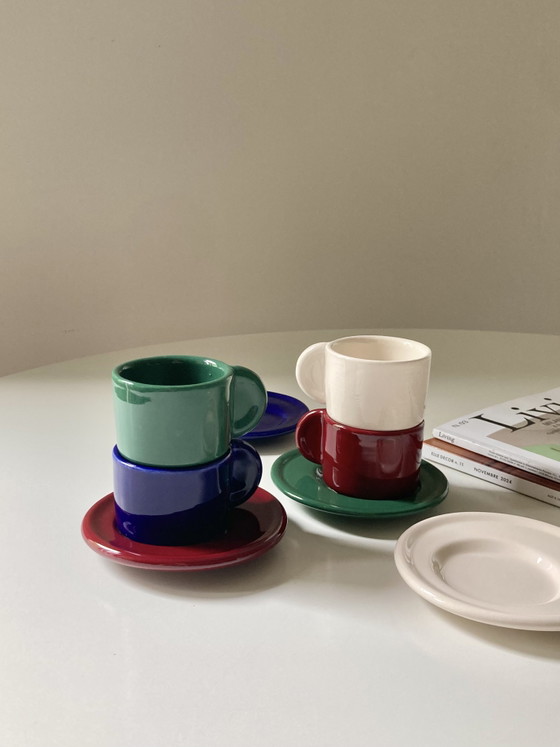 Image 1 of Ensemble de 4 tasses à café vintage en céramique fabriquées en Italie