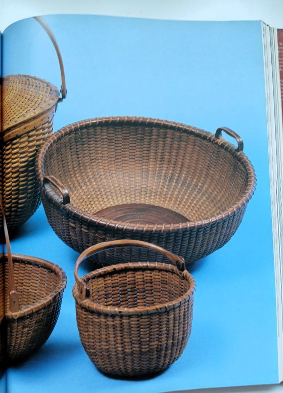 (W036) Traditionelles amerikanisches Kunsthandwerk – Quilts, Körbe, Holzarbeiten, Lockvögel und Keramik in (photo 7 of 10)