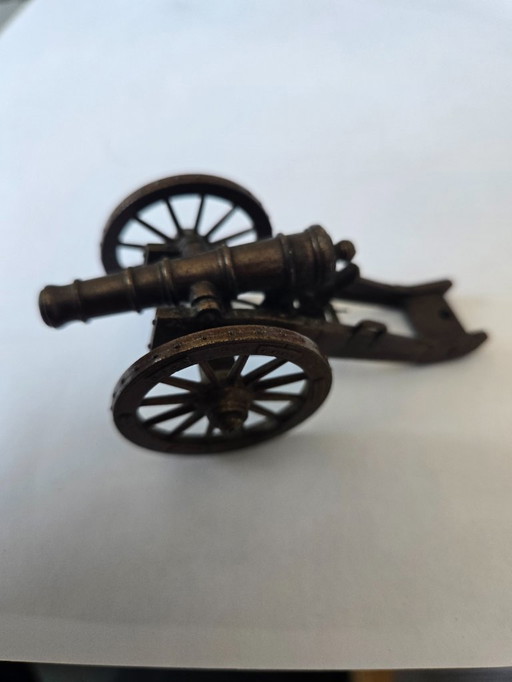 Wunderschöne Kanone aus massivem Kupfer von Redondo aus Spanien. 10 cm lang, 4 cm hoch.