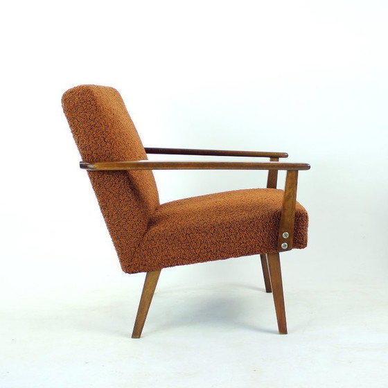 Image 1 of Par de sillones de estilo moderno de mediados de siglo, fabricados por Tatra en Checoslovaquia en la década de 1960.