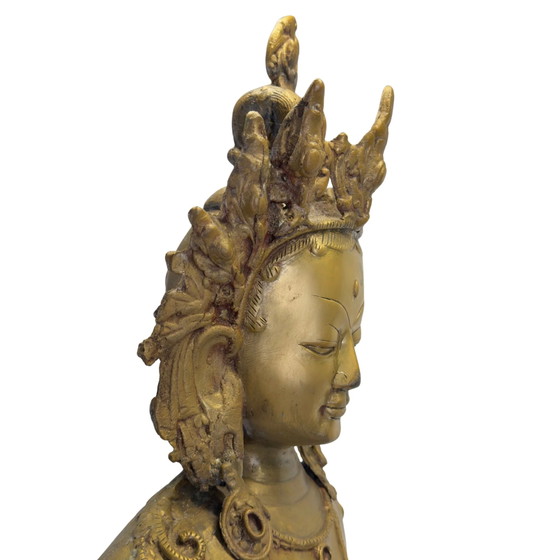 Antigua Green Tara nepalesa – bronce dorado al fuego, tradición Newar, siglo XIX, H 100 cm, 15.2 kg. (photo 5 of 11)