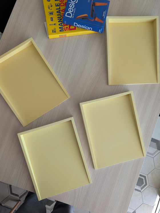 Image 1 of Clino dienbladenset van Kartell, ontworpen door Enzo Mari, in uitstekende staat.