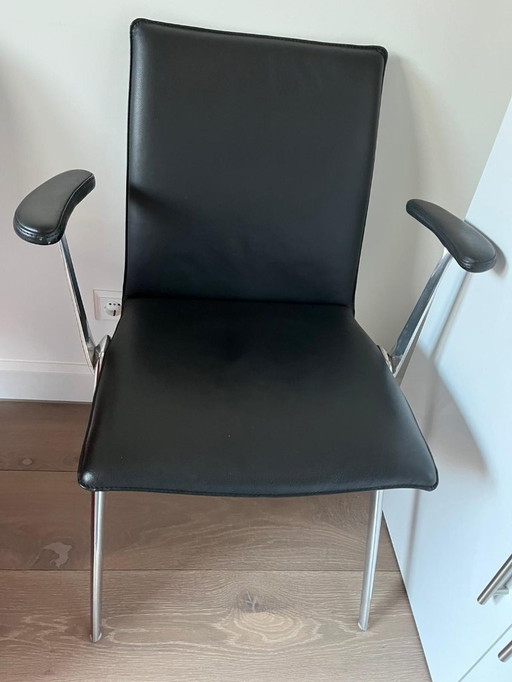 Eetkamer stoelen zwart leer/chroom 2x