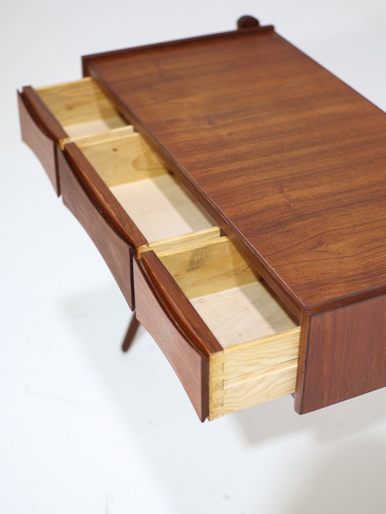 Image 1 of Coiffeuse, meuble d'entrée et commode en teck d'Arne Vodder, années 1960