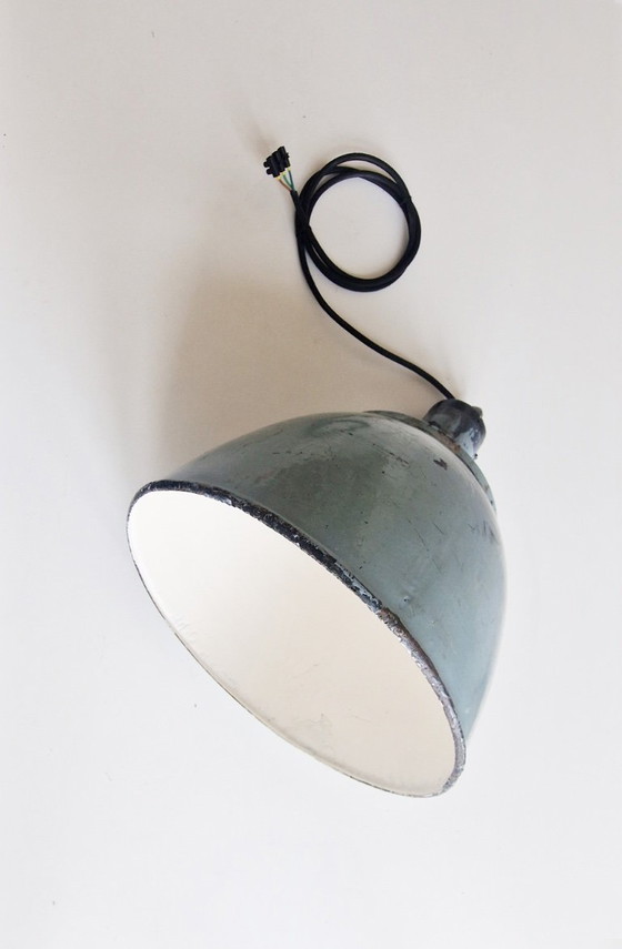 Image 1 of Rara lampada industriale ungherese d'epoca - circa anni '30