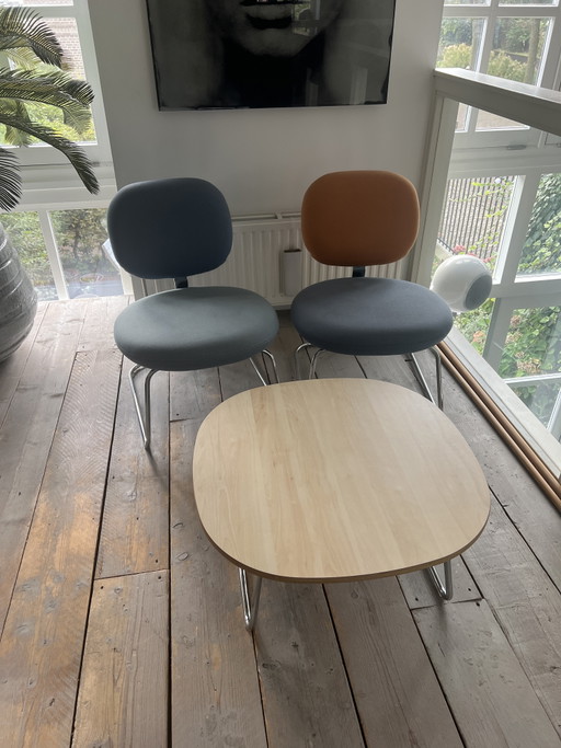 Artifort – stoelen fauteuils, Textile, Wood