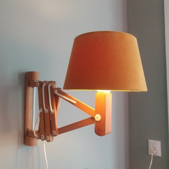 Image 1 of Lampe ciseaux vintage en bois Ikea des années 1980.