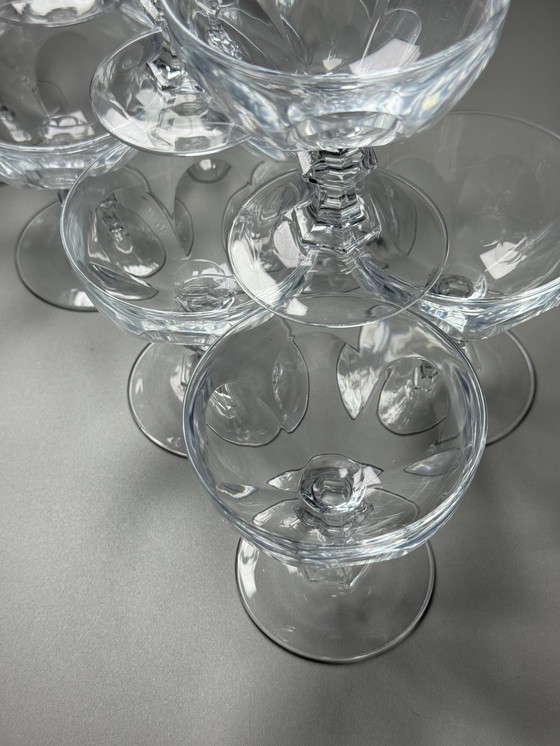 Image 1 of Set di 10 bicchieri da champagne in cristallo - Cristal d'Arques. Metà secolo