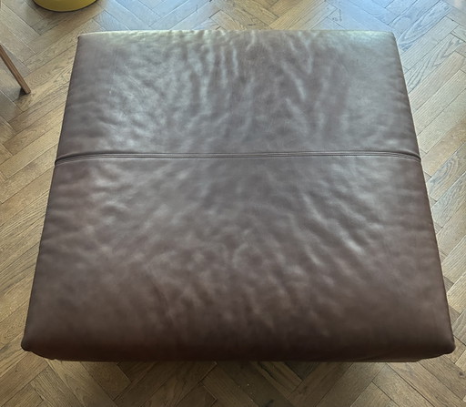 Montis Axel Hocker 95x95x40cm Rancho Siena Cuero – bankjes, Leather