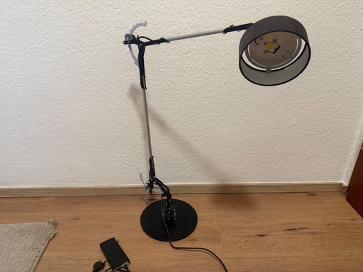 Diseño clásico: LAIKA LIGHT TL1a (Hans-J-Bauer) – Conversión original de fábrica a LED