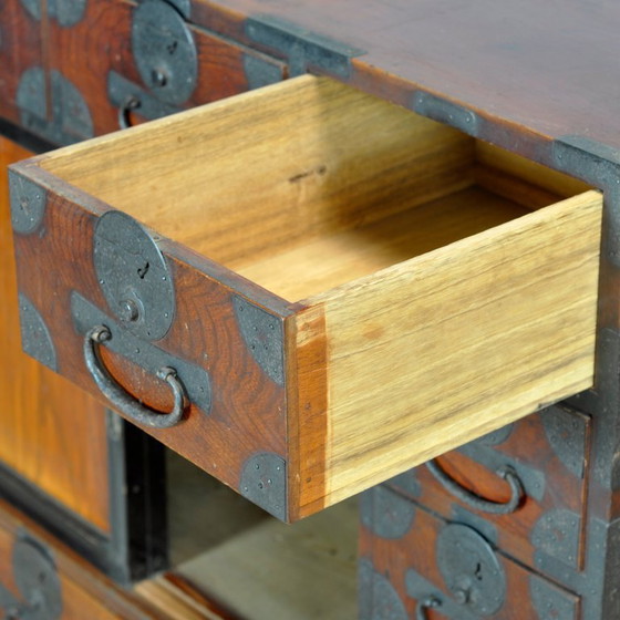 Image 1 of Cassettiera giapponese Tansu, circa 1890