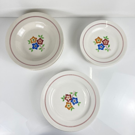 Image 1 of Service for 6 people "The Beehive", Moulins des Loups, 20th century