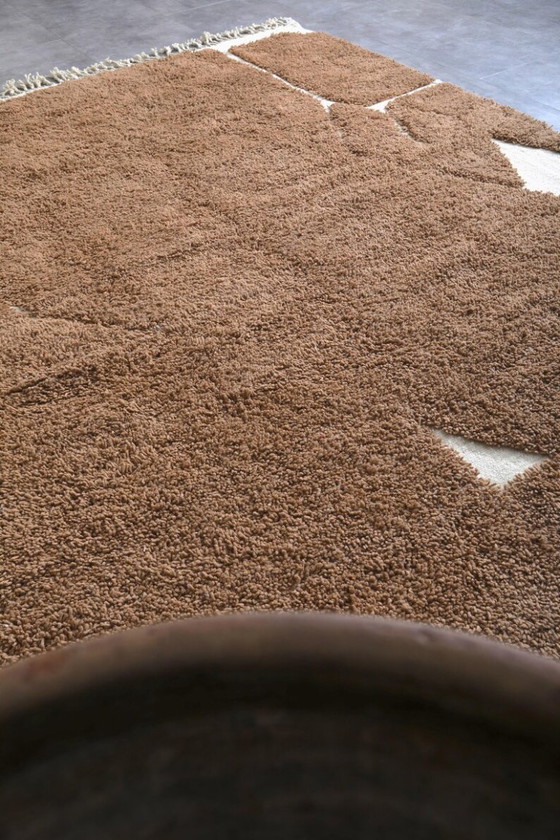 Image 1 of Alfombra marroquí hecha a mano de 2,7 x 2,2 m.