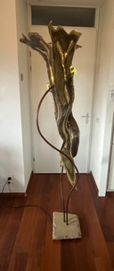 Objeto de arte con iluminación