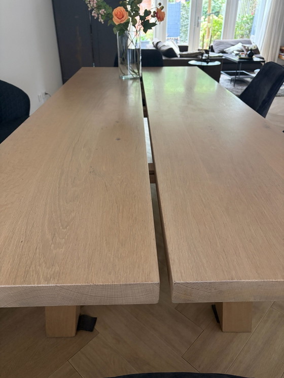 Van Rossem Dining table 240 cm solid oak – Wood (photo 2 of 5)
