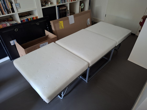 Image 1 of Cama de invitados de diseño FraMati