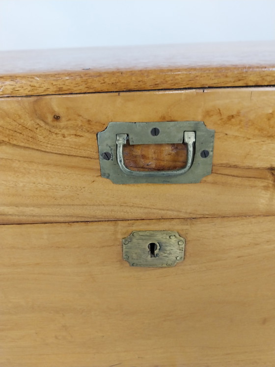 Image 1 of 1 cofre de campaña kamferhouten / kist c.a. 1870.