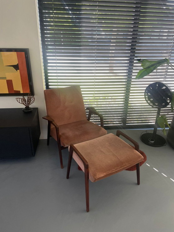 Image 1 of Vintage Deens design fauteuil met voetenbank