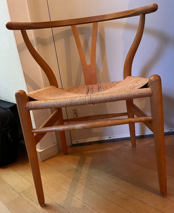 Chaises Carl Hansen Wishbone, Carl Hansen & Søn, Chaises de salle à manger, Bois, Beige (photo 2 sur 5)