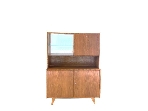 Jiri Jiroutek U-450 cabinet