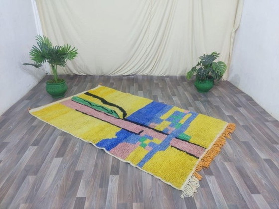 Image 1 of Alfombra tejida a mano de pura lana con coloridos diseños, 150/250 cm.