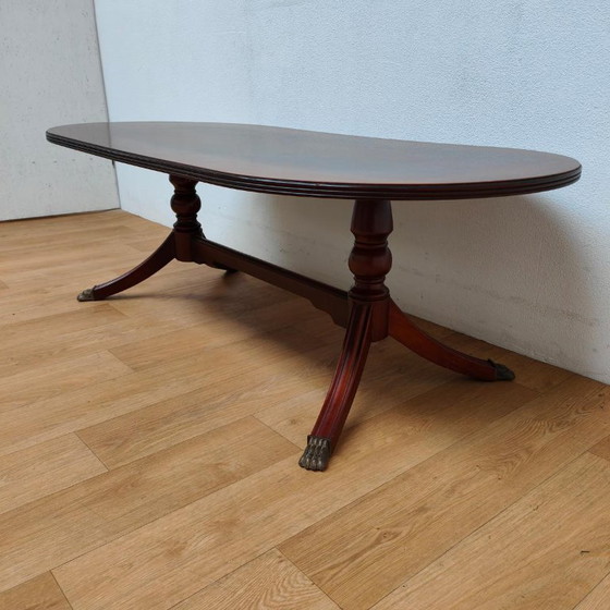 Image 1 of table basse ovale vintage en bois de palissandre