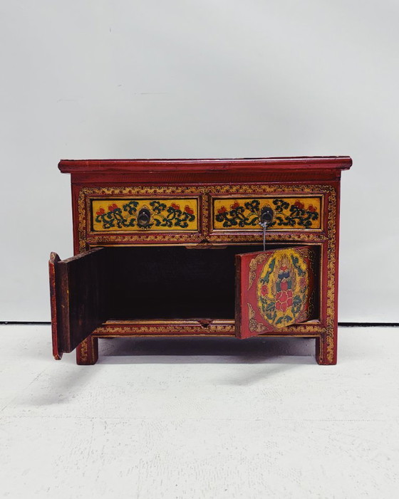 Image 1 of Tables de chevet tibétaines