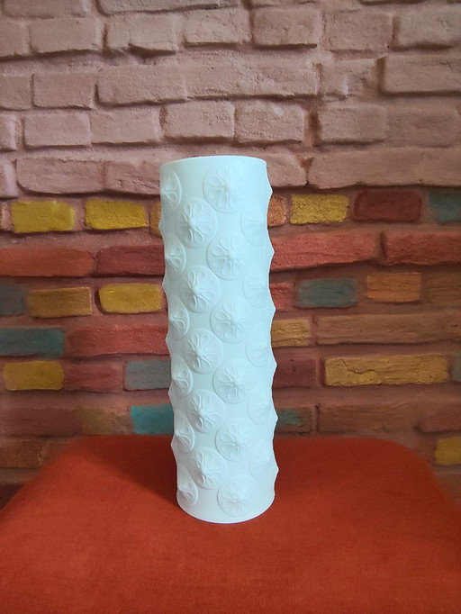 Biskuitporzellan Vase aus den 60er Jahren von Scherzer Bavaria Design Werner Uhl -  Mid Century Blumenvase Vintage weiß