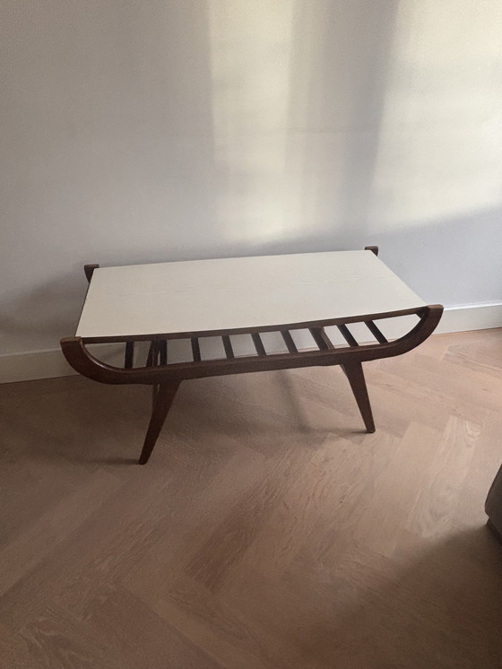 Image 1 of Table basse vintage en teck