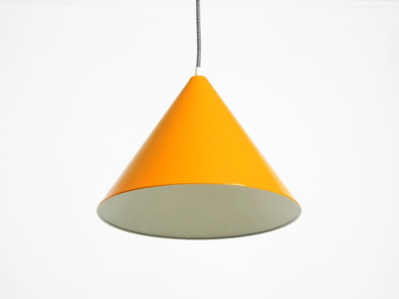 Image 1 of Original 1970s orange metal pendant lamp by Louis Poulsen model Billiard
