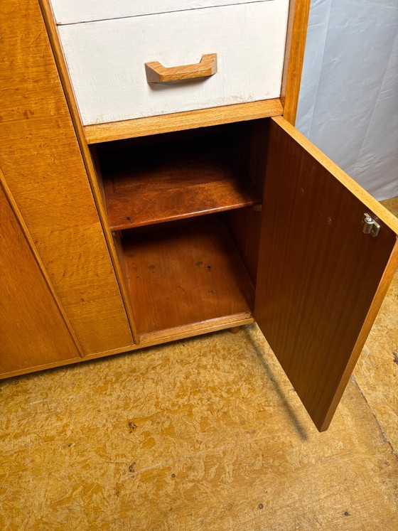Rare Vintage G-Plan E. Gomme Oak Compactum Gentleman’s Wardrobe | C.1950–1960 | Gold Stamp – GPlan, Wood (photo 10 of 15)