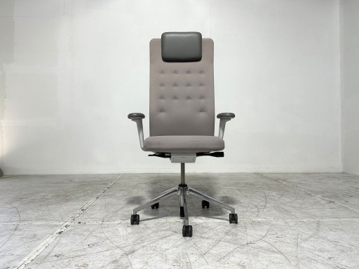 Sillón ejecutivo Vitra ID Trim L - Antonio Citterio - En perfecto estado - Reposacabezas y aluminio (photo 2 of 7)
