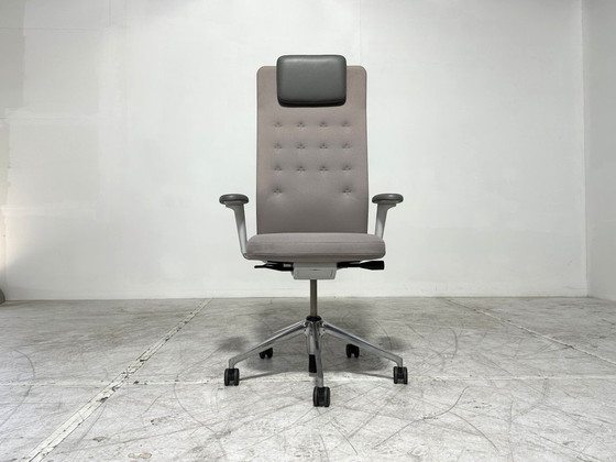 Poltrona direzionale Vitra ID Trim L - Antonio Citterio - Condizioni perfette - Poggiatesta e alluminio (photo 2 of 7)