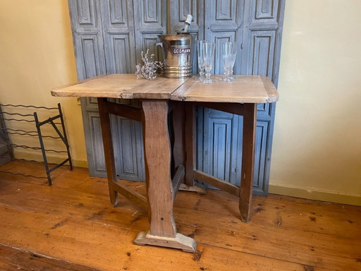 Mesa de cata de vinos Mesa plegable francesa del siglo XIX