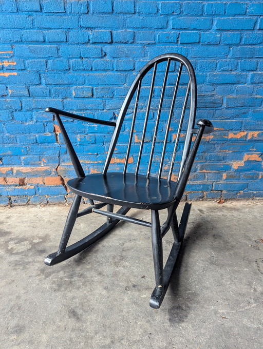 Sedia a dondolo Ercol Quacker / modello 428