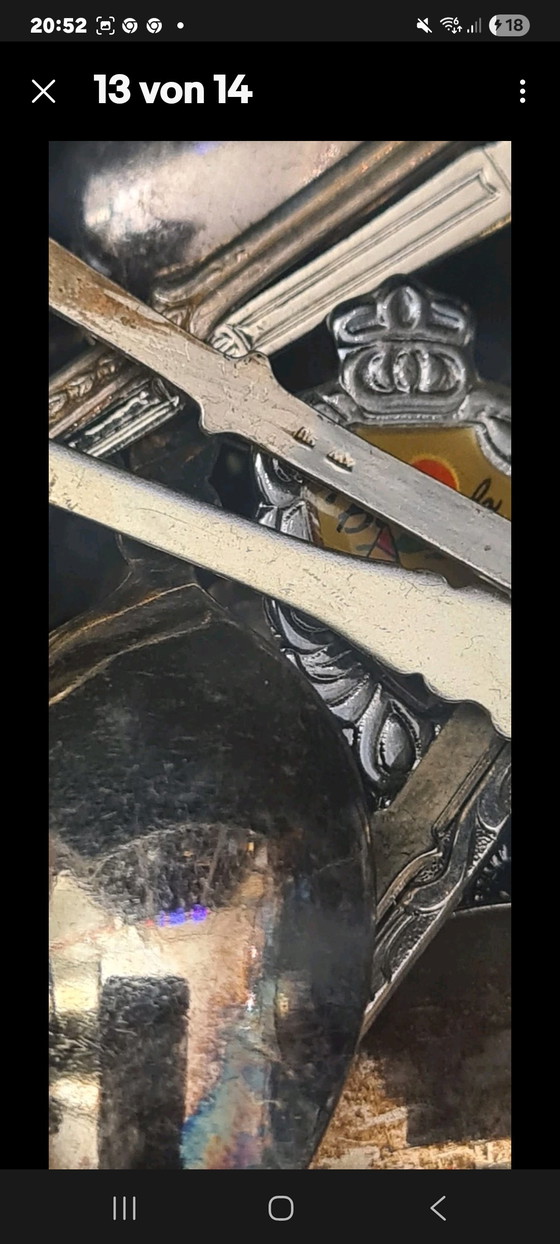 Image 1 of Collezione di oltre 900 cucchiai souvenir antichi con valigia