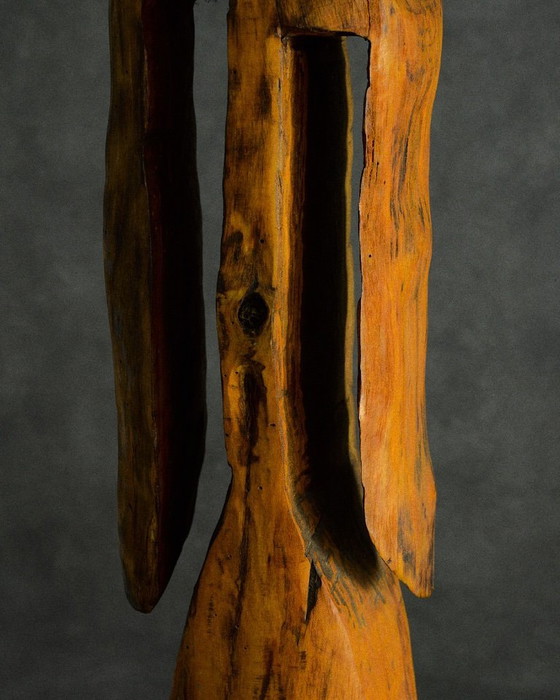 Image 1 of escultura humanoide de tamaño natural