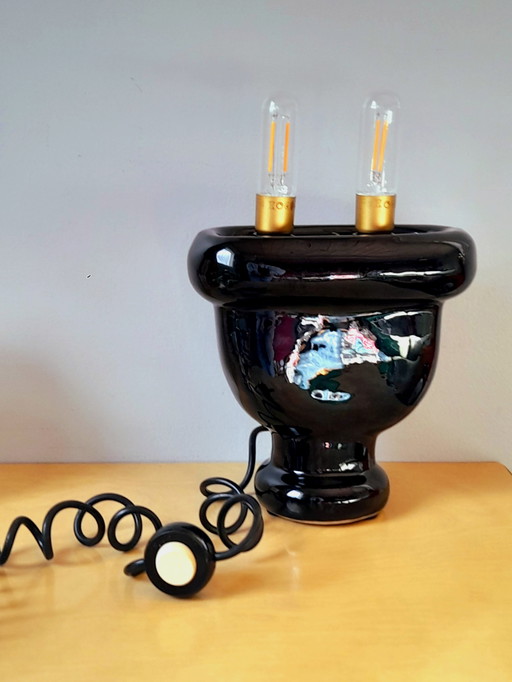 Keramische lamp voor in het stopcontact, 1980