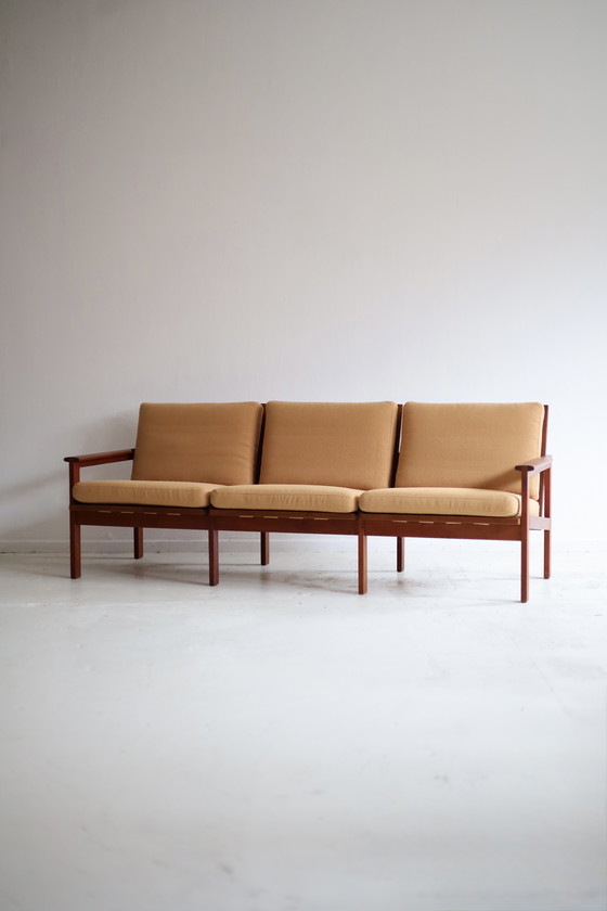 Image 1 of Divano a 3 posti Capella, Illum Wikkelso per Niels Eilersen