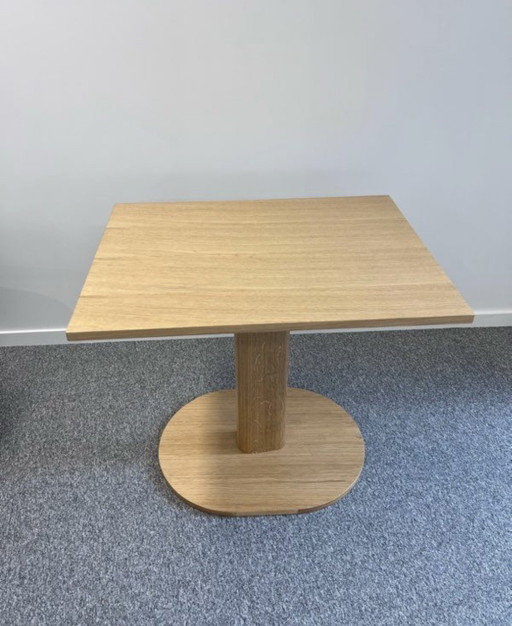 Table carré en bois KANN