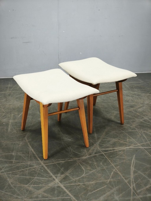 Par de taburetes de madera de haya de Závod Malacky, Checoslovaquia, años 70