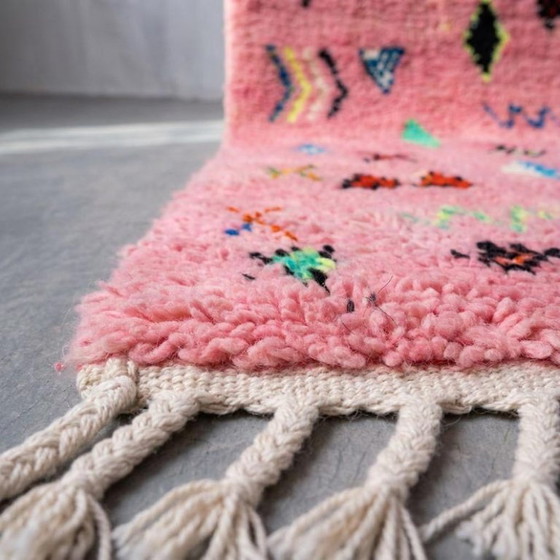 Tapis Marocain Rose Bérbere Fait Main 250cmx160cm – Tappeti, Cotton (photo 5 of 7)