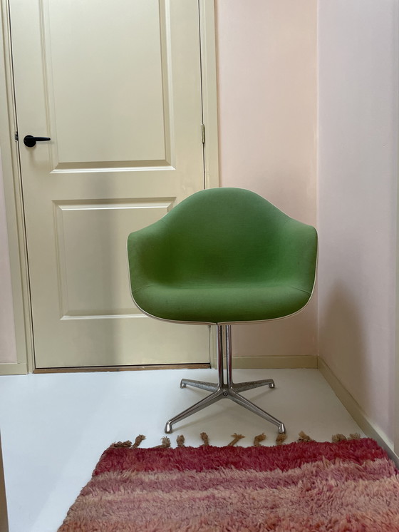 Image 1 of Sedia Shell di Charles e Ray Eames per Herman Miller