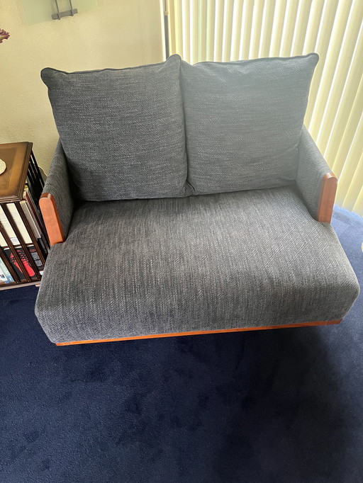 Loveseat (Giorgetti)