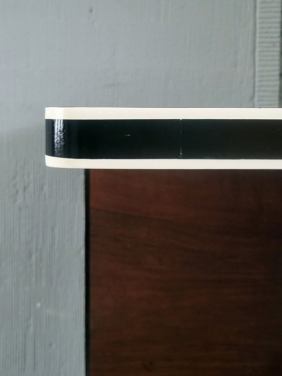 Image 1 of Couchtisch im Art-déco-Stil von Waring & Gillow, 1930er Jahre, Nussbaum, Tischplatte aus Wurzelnussholz.