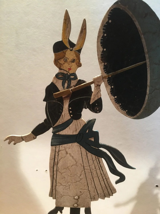 Donna con ombrello in metallo, pendolo – Oggetti decorativi, Vintage (photo 2 of 13)