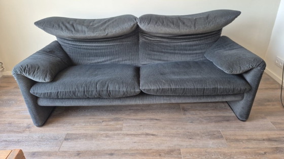 Sofá Maralunga, Vico Magistretti, Cassina – Textile (photo 2 of 5)