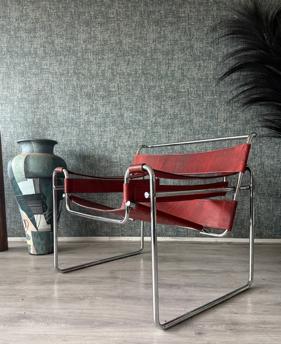 Image 1 of Fauteuil Wassily vintage de Marcel Breuer pour Fasem, cuir rouge bordeaux