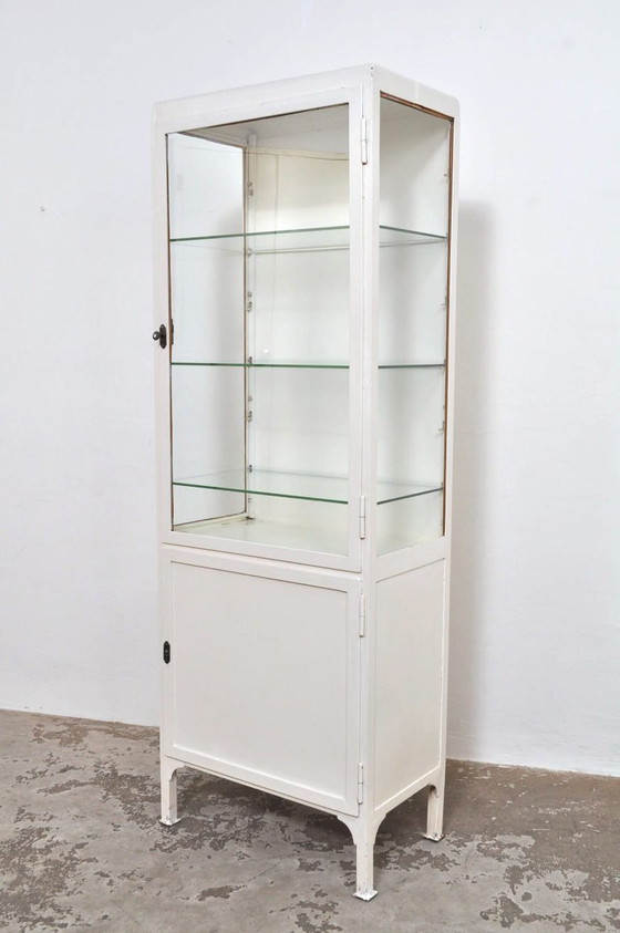 Image 1 of Vintage apothecary cabinet / display cabinet, 1970s